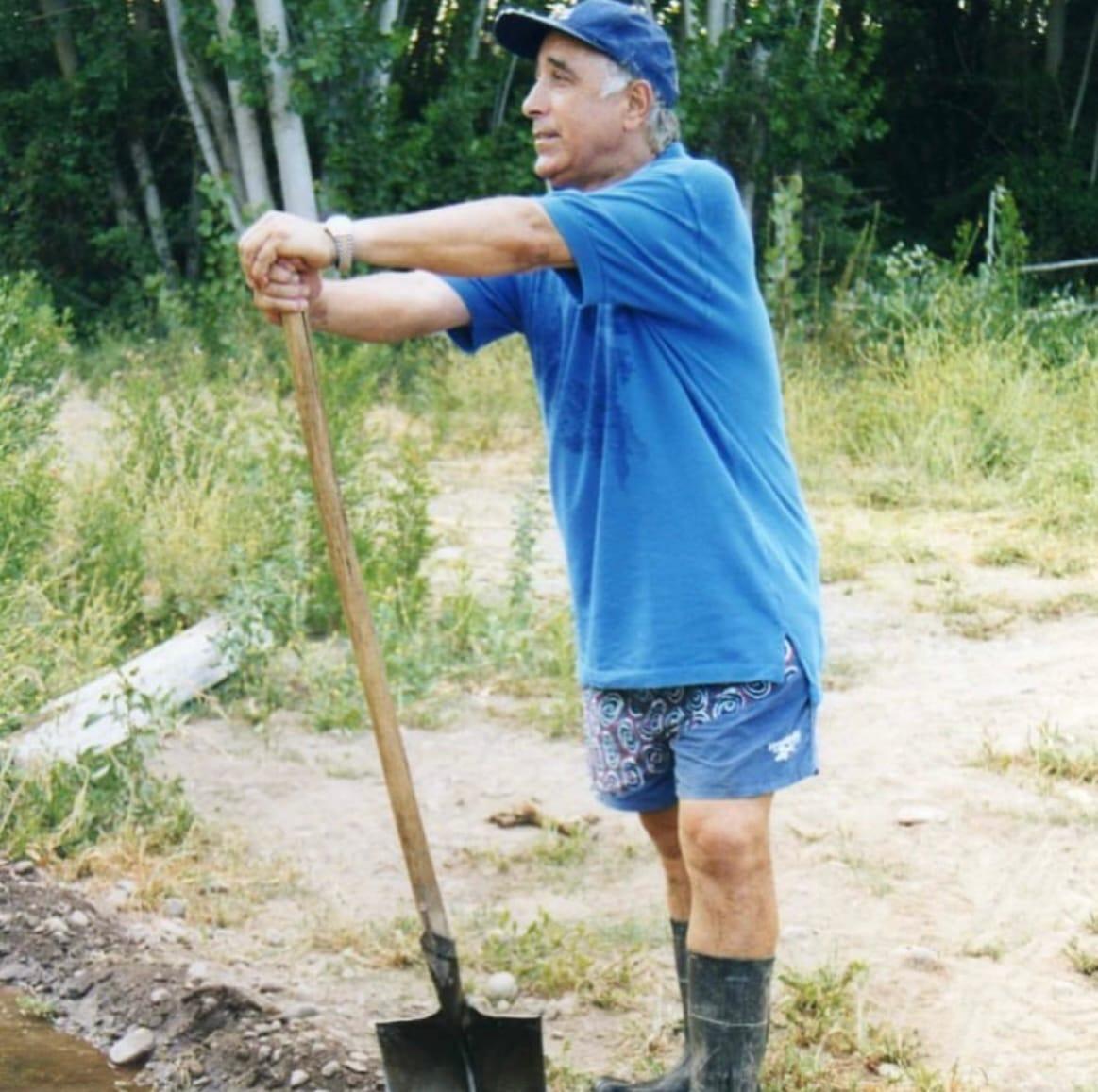 Nelson Acosta working the land in the vineyard's early years